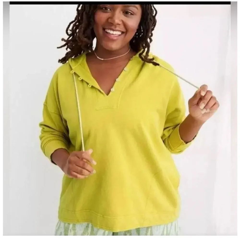 Aerie Yellow Oversized Weekend Beach Hoodie Size Small